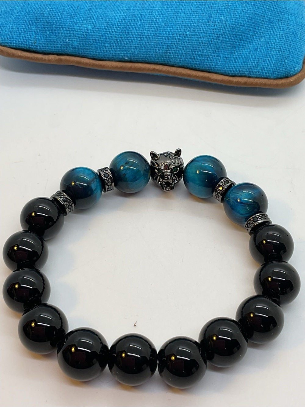 Blue and Black Beaded Stretch Bracelet with Wolf Charm - Picture 3 of 4